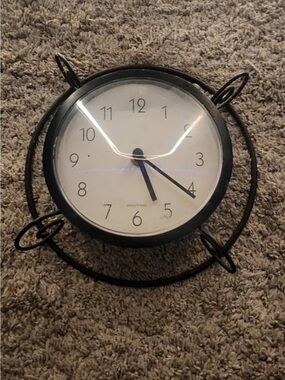 Taka Black and White Decorative Round Wall Clock